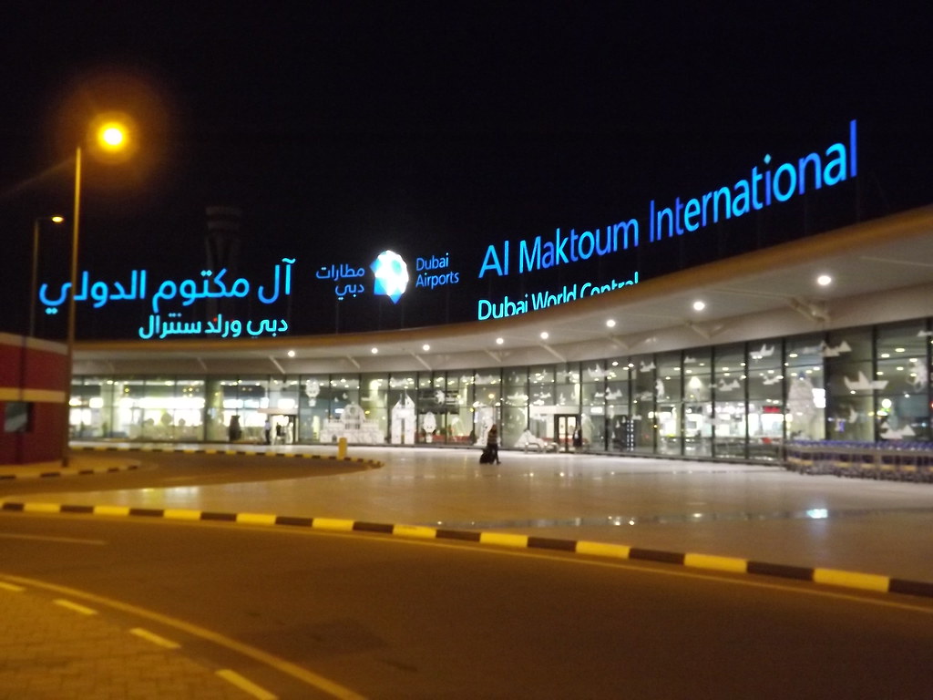فرودگاه بین‌المللی آل مکتوم دبی