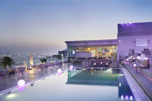 هتل کانواس دبی – مجموعه هتل ام گالری 