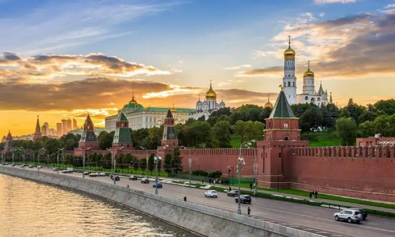 کاخ و منطقه رویایی کرملین در مسکو روسیه